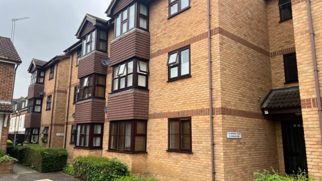 Отдава се едностаен , напълно обновен апартамент в Wallington SM6 7NF